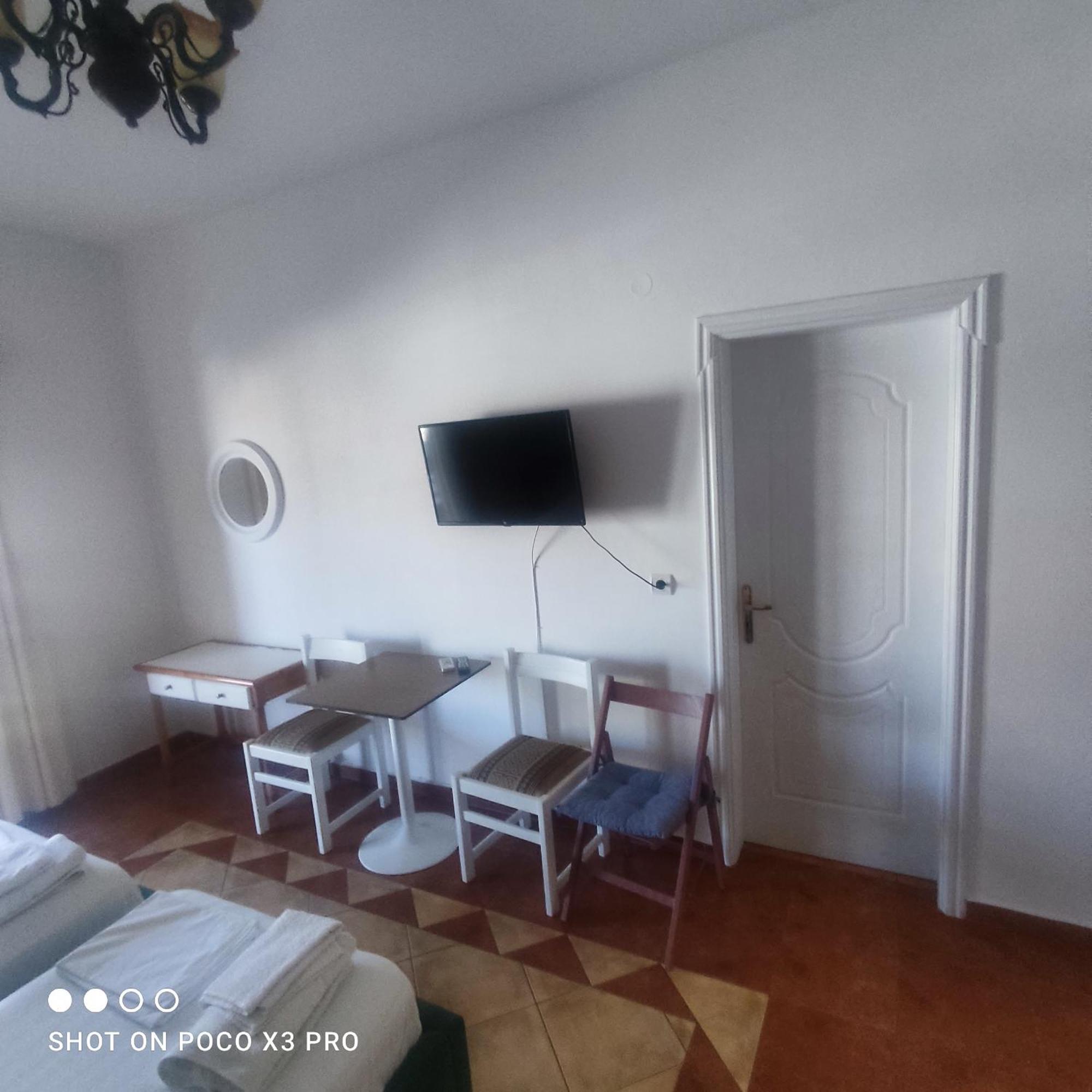 Apartment Rina Sarande Exterior photo