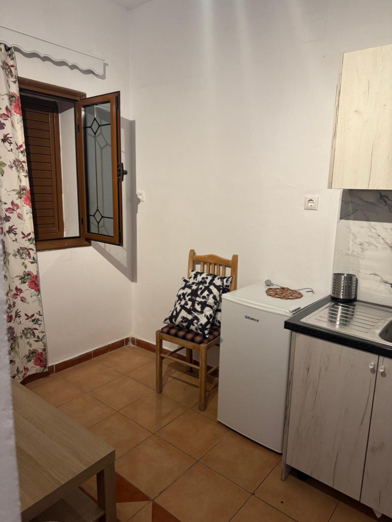Apartment Rina Sarande Exterior photo